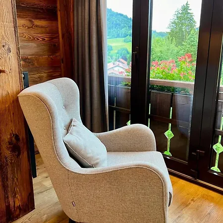 Luxus In Inkl Wellness Pool Und Bergbahnen Apartmanhotel Oberstaufen